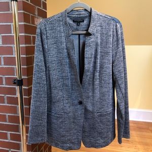 Closet CLOSING tomorrow! Banana Republic Blazer